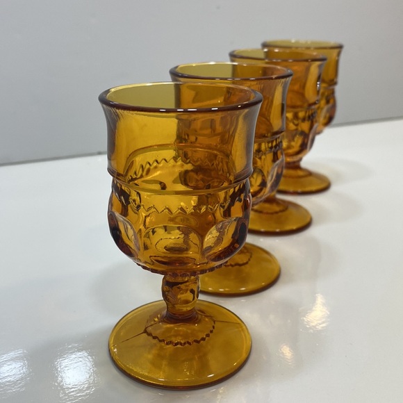 Amber Indiana Glass Kings Crown glassware x 4 - Picture 8 of 8